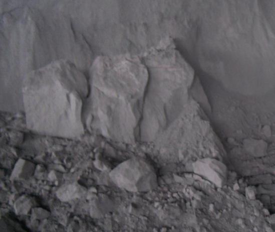 磁铁矿粉粒度分析： 不同目数（细度）如何影响选矿效率？